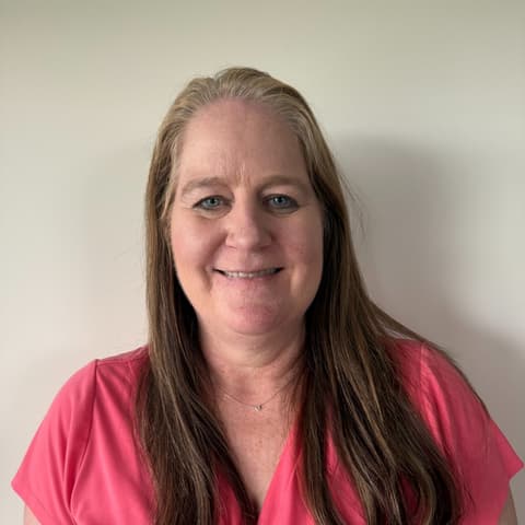 Amie Schlueter, Marketing Expert in Elgin, IL, United States