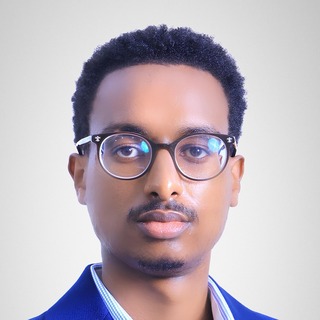 Hebron Fekreselassie, account executive Writer.