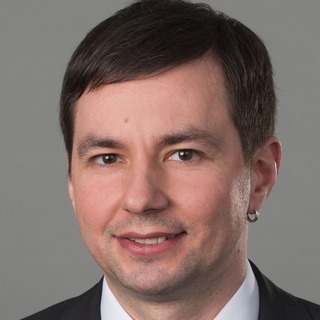 Dr. Vladyslav Libov, MLOps Engineer.