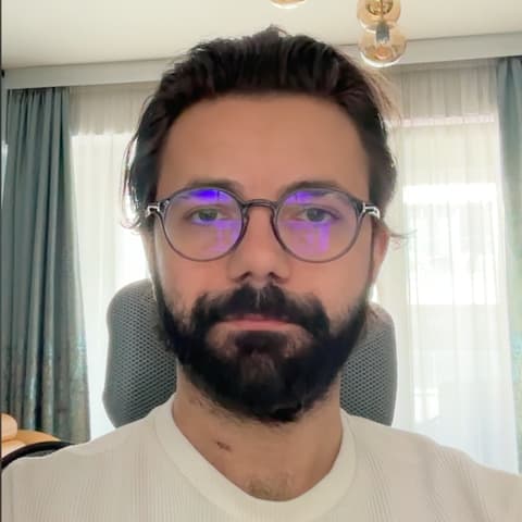 Denis Stete, Sales Expert in Bucharest, Romania