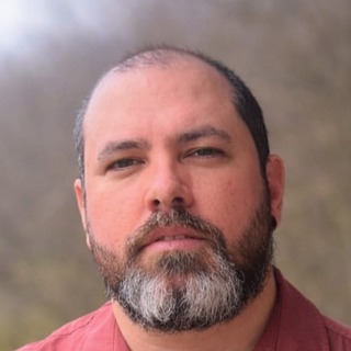 Julio Cesar Domínguez Peña, Customer Service Representative Writer.