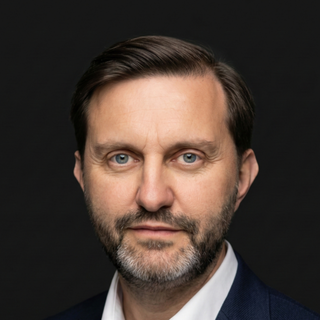 Serge Billiouw, Consultant in AI Consultant.
