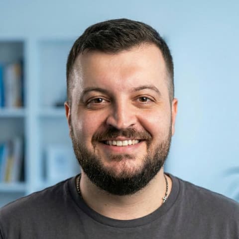 Denis Tola, Developer in Berlin, Germany