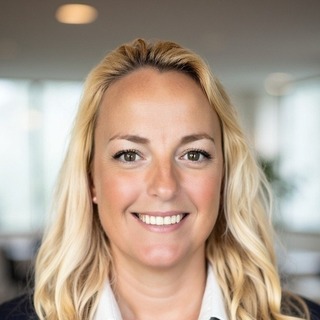 Regina Gray, HootSuite Strategist.