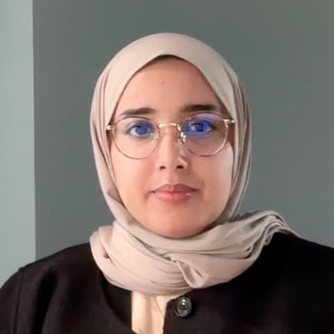Imane Momayiz, Developer in Paris, France