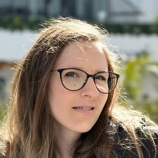 Nadia Rojek, Toptal AI Art Designer.