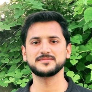 Usama Ahmad, Expert Hugging Face Programmer for Hire.