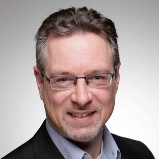 Eckart Schütz, VoIP Freelancer.