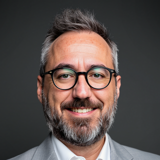 Artin Zaman, Freelance business process automation Expert.