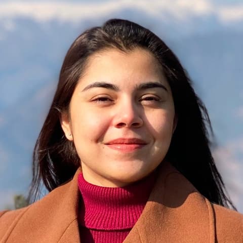 Zainab Zaheer, Developer in Lahore, Pakistan