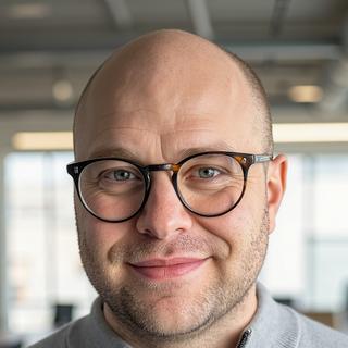 Marcus Lind, Freelance PHP Engineer.
