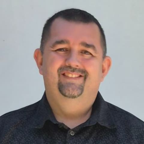 Varsandán Szabolcs, Developer in Bačka Topola, Serbia