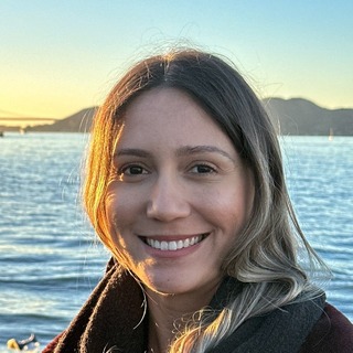 Joana Costa, Dialogflow Coder.