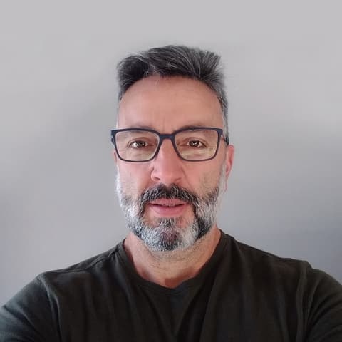 Miguel Taufik Name Neto, Designer in Garopaba, Brazil