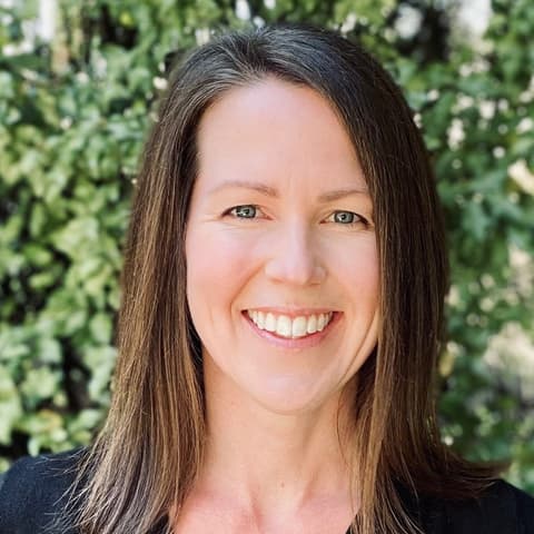 Caitlin Santero, Management Consultant in Santa Cruz, United States