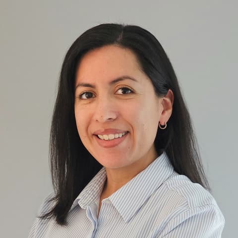 Anna Hernandez, Developer in Ottawa, Canada