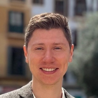 Alex Bezhan, Freelance Evernote Programmer for Hire.