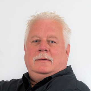Avalon Swain, Freelance PMI Project Management Consultant.