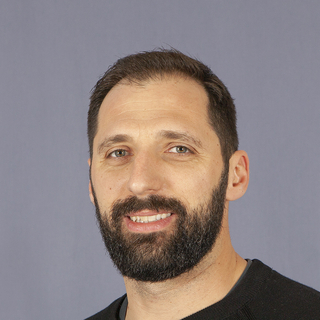 Damir Arnautovic, Play Framework Coder.