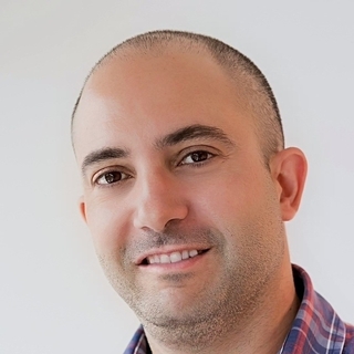 Pablo Sebastián Sánchez, Freelance network programming Engineer.