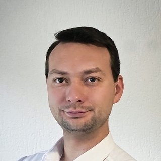 Roman Kudrin, Expert Pardot Programmer for Hire.