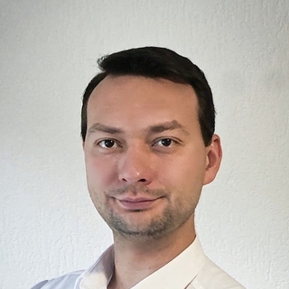 Roman Kudrin, Expert Pardot Programmer for Hire.