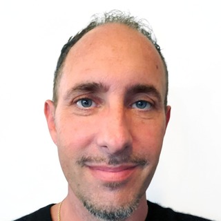Edward Kench, Accomplished OLAP Freelancer.