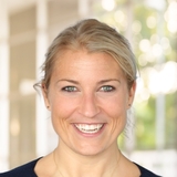 Becky Martin, Graphic Design Freelancer.