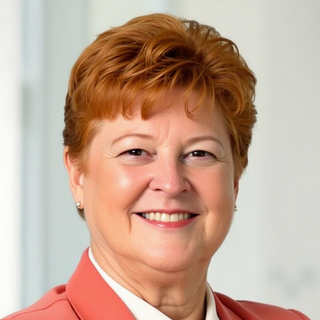 Laurie Harvey, Top business analytics Product Management Freelancer.