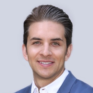 Adan Perez, product management coaching Product Management Specialist.