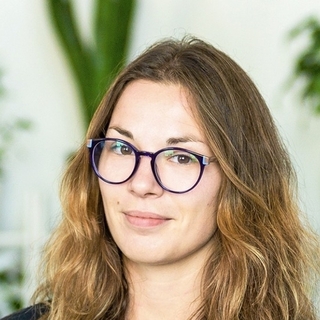 Maria Mukha, Senior Mobile UX Designer for Hire.