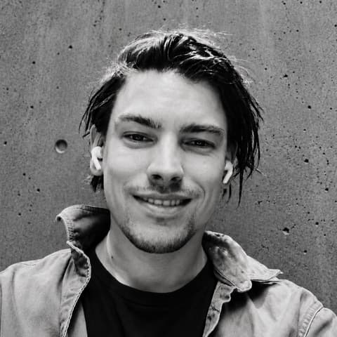 Peter Varadi, Designer in Budapest, Hungary