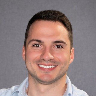 Milos Jakovljevic, Freelance iOS Developer for Hire.
