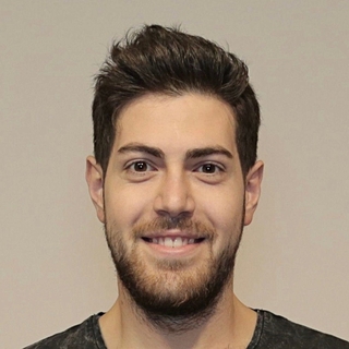 Semih Cihan, Accomplished iBeacon Freelancer.