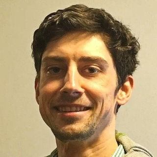 Jakub Kaczanowski, data migration Freelancer.