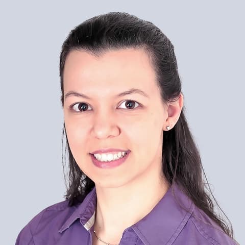 Luiza Fontana, Developer in Calgary, AB, Canada