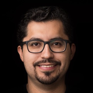 Andrei Mosso Mendoza, Facebook API Freelancer.