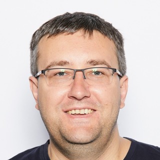 Anton Komarow, Strapi Engineer.