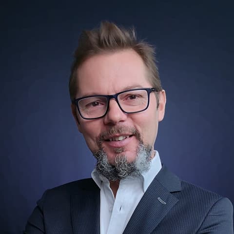 Michael Mihai Diaconescu, Project Manager in London, United Kingdom