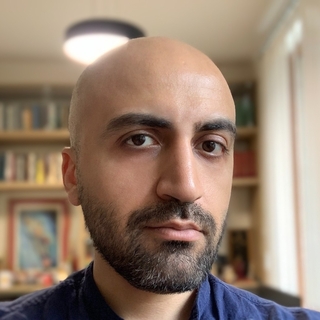 Varant Kandilian, Freelance B2B Designer.