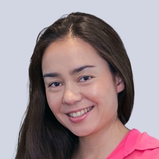 Tina Holly, Accomplished Ruby on Rails Freelancer.