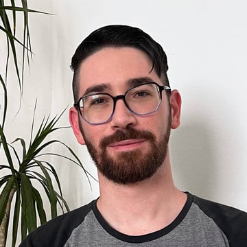 Nicolás J. Engler