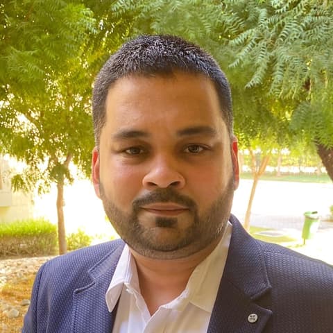 Gaurav Narwekar, Designer in Dubai, United Arab Emirates