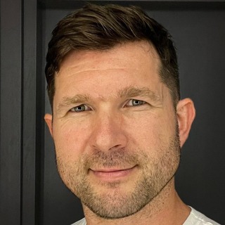 Adrian Gasinski, Freelance HTC Vive Programmer for Hire.