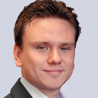 Tomasz Kolasa, AngularJS Freelancer.