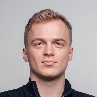 Sasha Martynchuk, Accomplished Information Architecture Designer.
