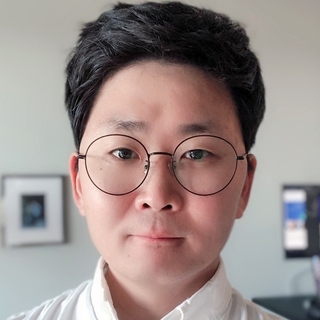 Justin Chung, Expert fintech Designer for Hire.