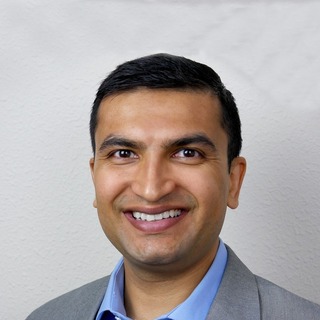 Sean Bhardwaj, Top business analytics Product Management Freelancer.