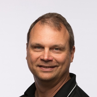 Dan Kozlowski, Toptal Elasticsearch Developer.