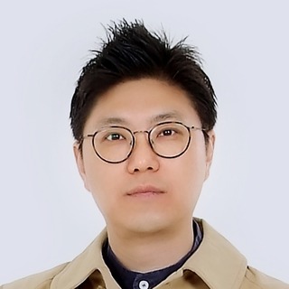 Jun Kim, Print Designer for Hire.